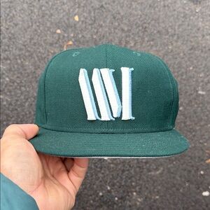 Lightly worn LAAMS New Era fitted size 7 3/8